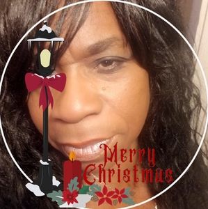 Meet your Posher, Sylvia